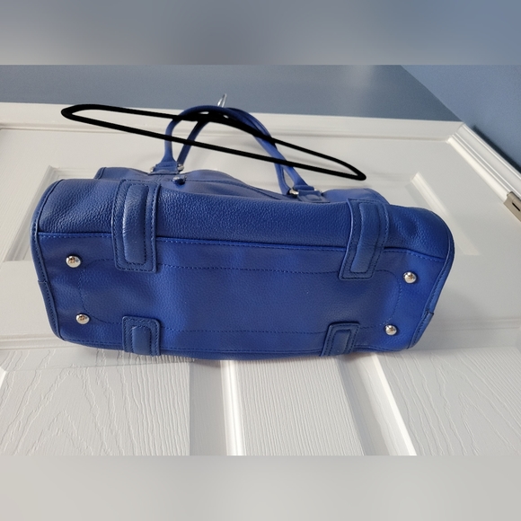 Tignanello handbag - Picture 9 of 11